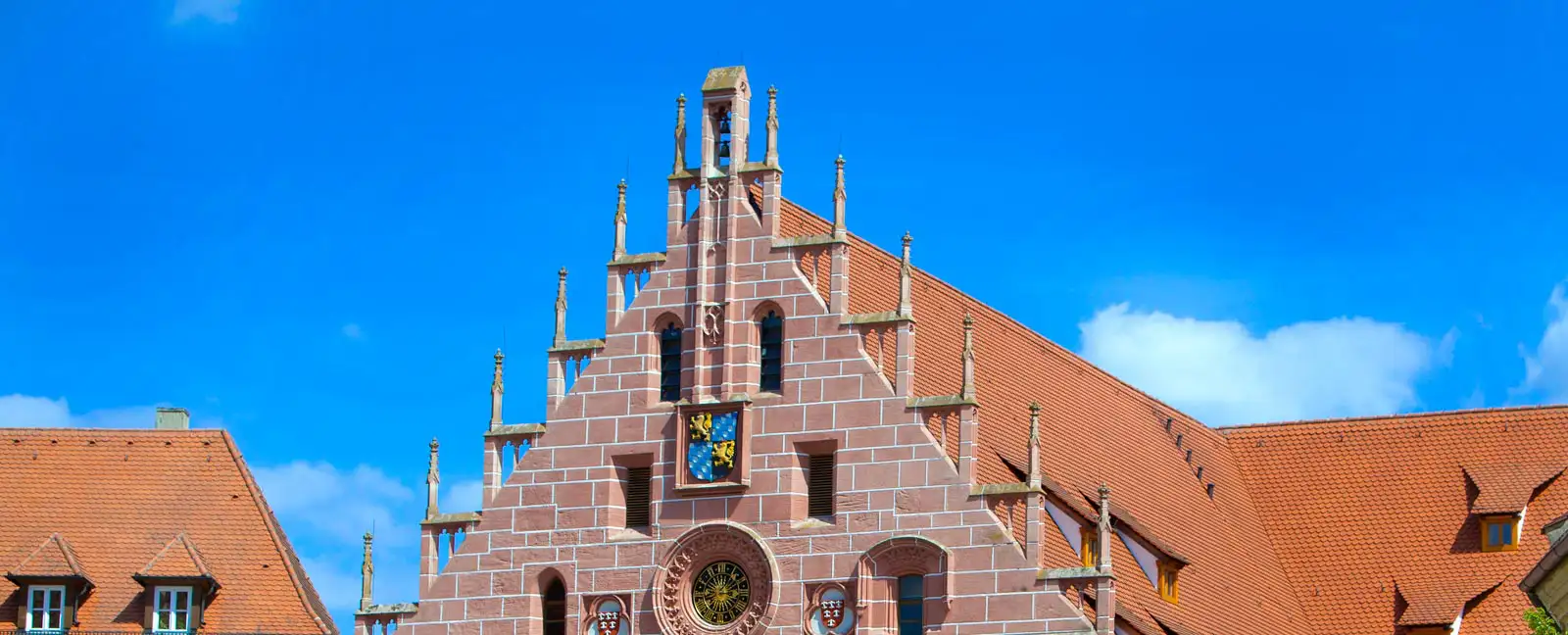 Haupt- und Rechtsreferat