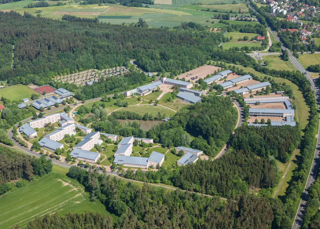 Hochschulen und Universitäten